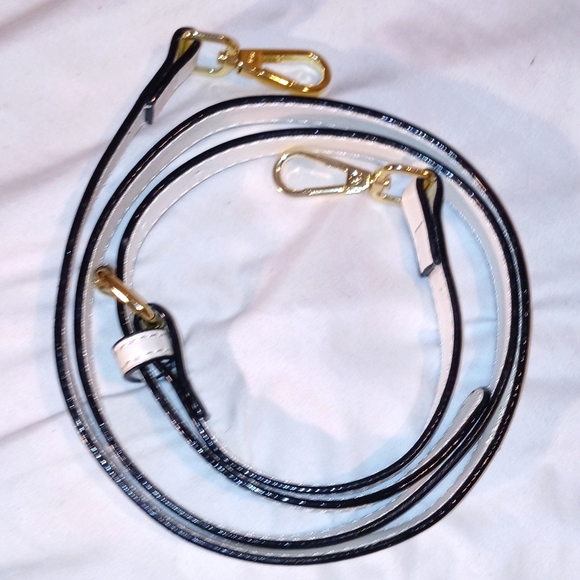 Betsey Johnson Satchel - Picture 10 of 10